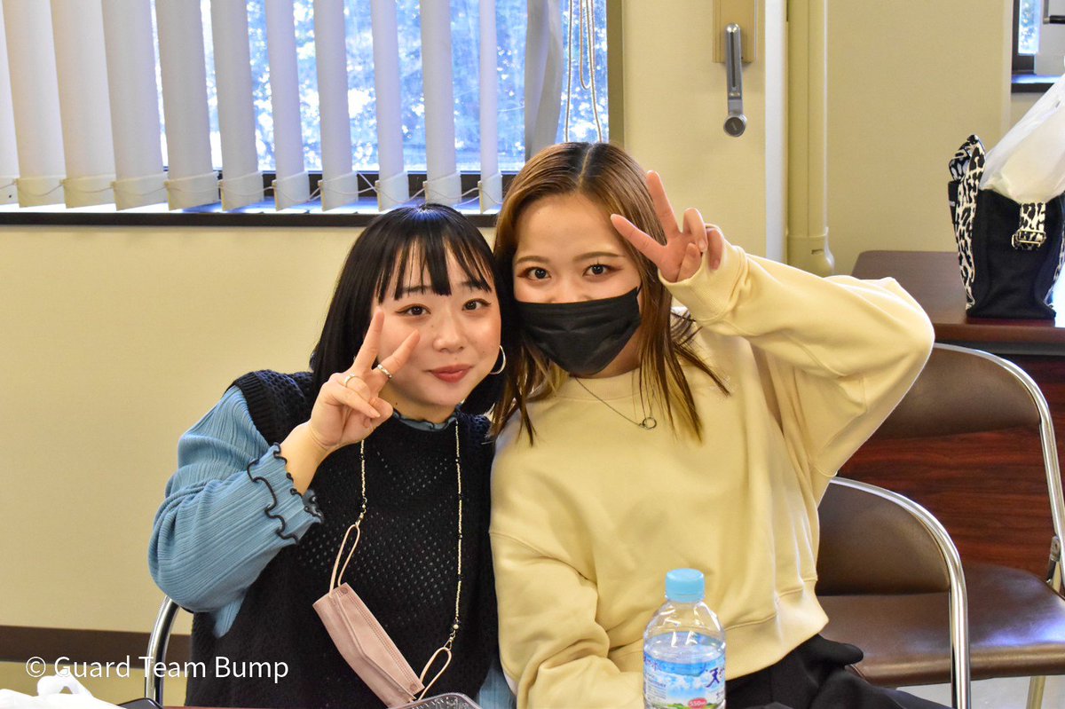 BumpColor's tweet photo. 【#3rdyearGTBlog-day358】
~✌~
✌✌✌
#ピース
#peacesign
#GTBlog358
#バンプレポ688
#カラーガード #浜松 #GTB https://t.co/FcgBUzXqmi