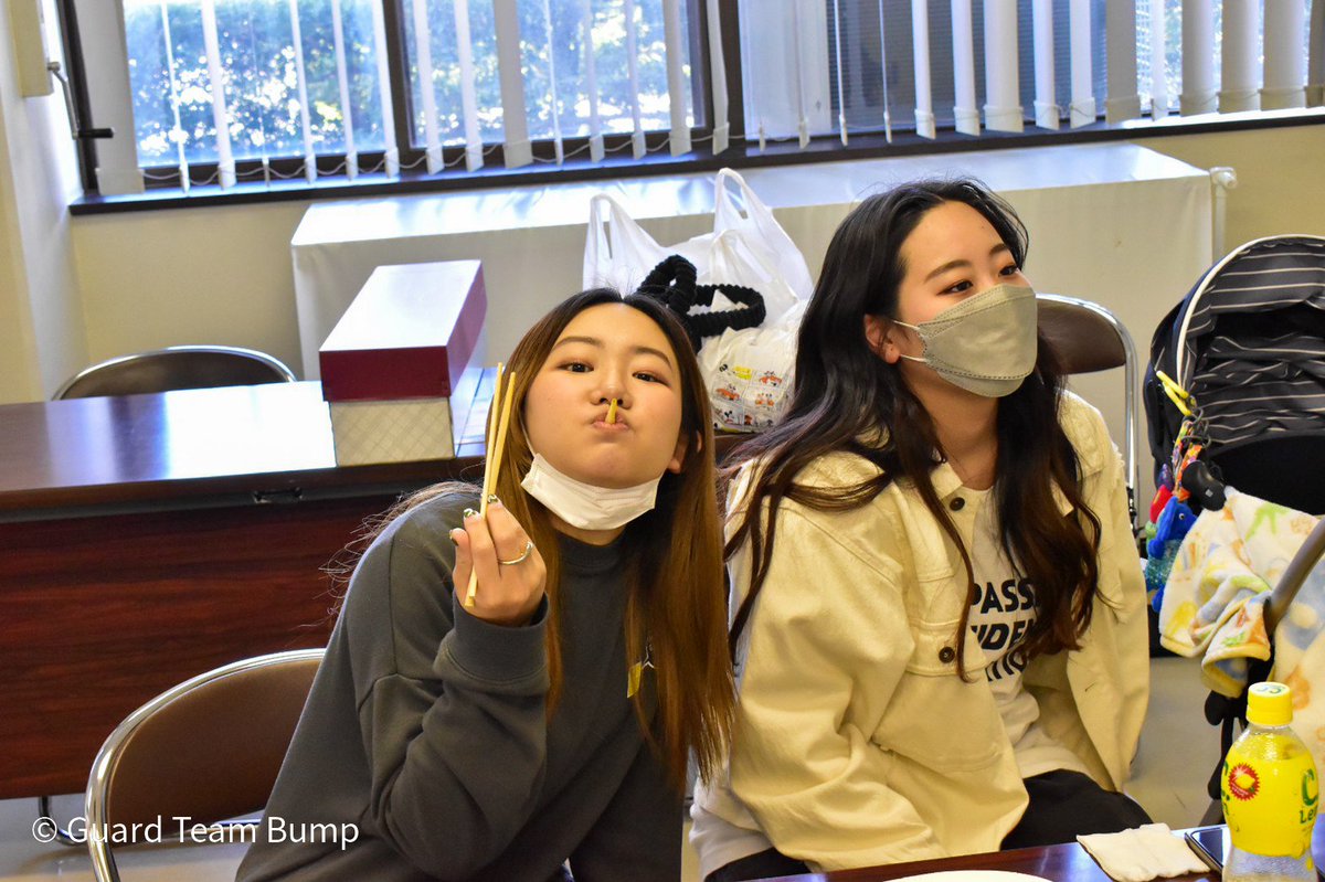 BumpColor's tweet photo. 【#3rdyearGTBlog-day358】
~✌~
✌✌✌
#ピース
#peacesign
#GTBlog358
#バンプレポ688
#カラーガード #浜松 #GTB https://t.co/FcgBUzXqmi