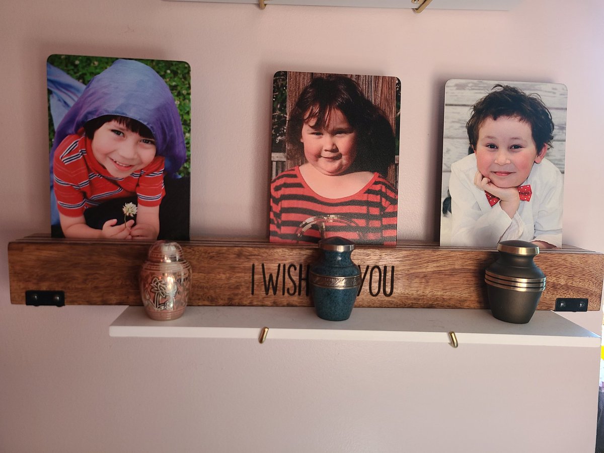 6 yrs ago today the drunken killer of all my children and my dad, the drunk who seriously harmed my grandma &amp; mom, began his reduced 9 Yr and 4 month sentence.  
He was released on FULL parole Feb 9, 2021.
My multiple life sentences will never end.
#NotFair  #NotOneMore