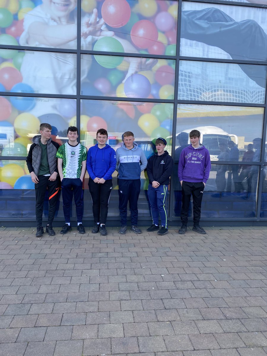 miriambergin's tweet photo. Day trip to the crescent and Arena 5 for some bowling and mini golf…great group to bring …LCA students @colmhuirecoed https://t.co/70JxEtiSt1