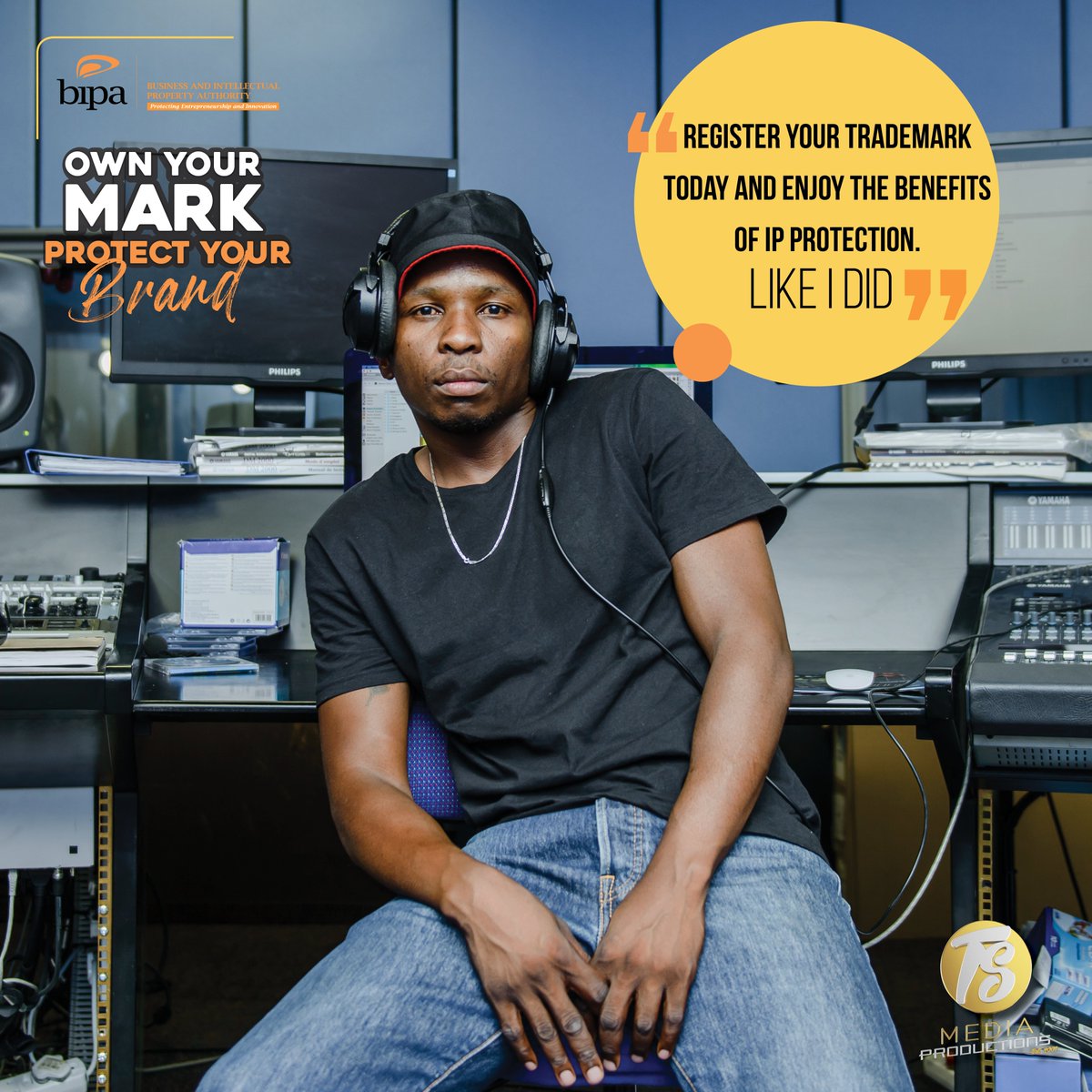 bipa_nam's tweet photo. If you are thinking of registering your trademark, visit https://t.co/2hUSLWB9Br to find out how you can apply, just like Mr Makoya did.
#ownyourmark #protectyourbrand https://t.co/0xP057YknS