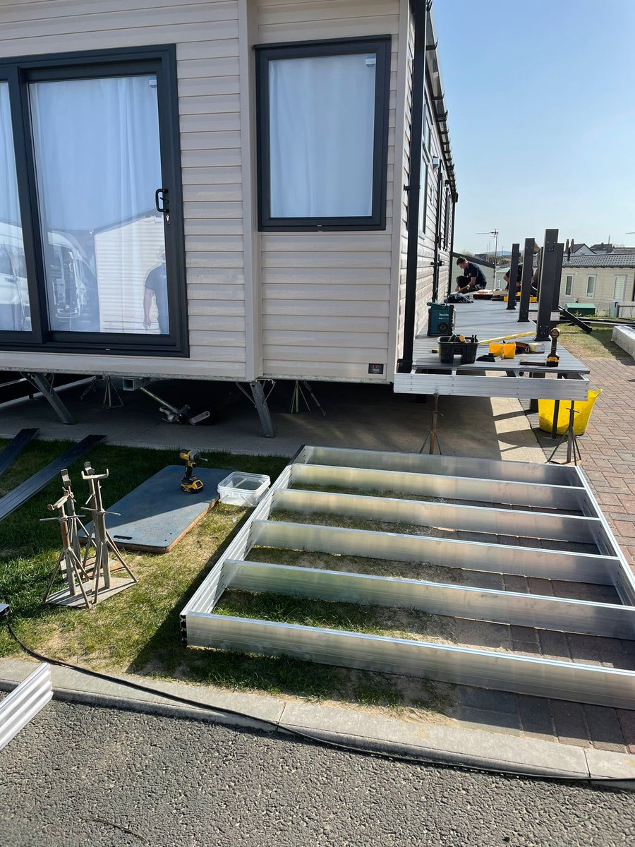 evabel3's tweet photo. Building aluminum deck frame.  Leats for a long time and in todays climate will probably go up in price !  #deck #lodge #holiday  #staycation https://t.co/ii0HKfCQX5