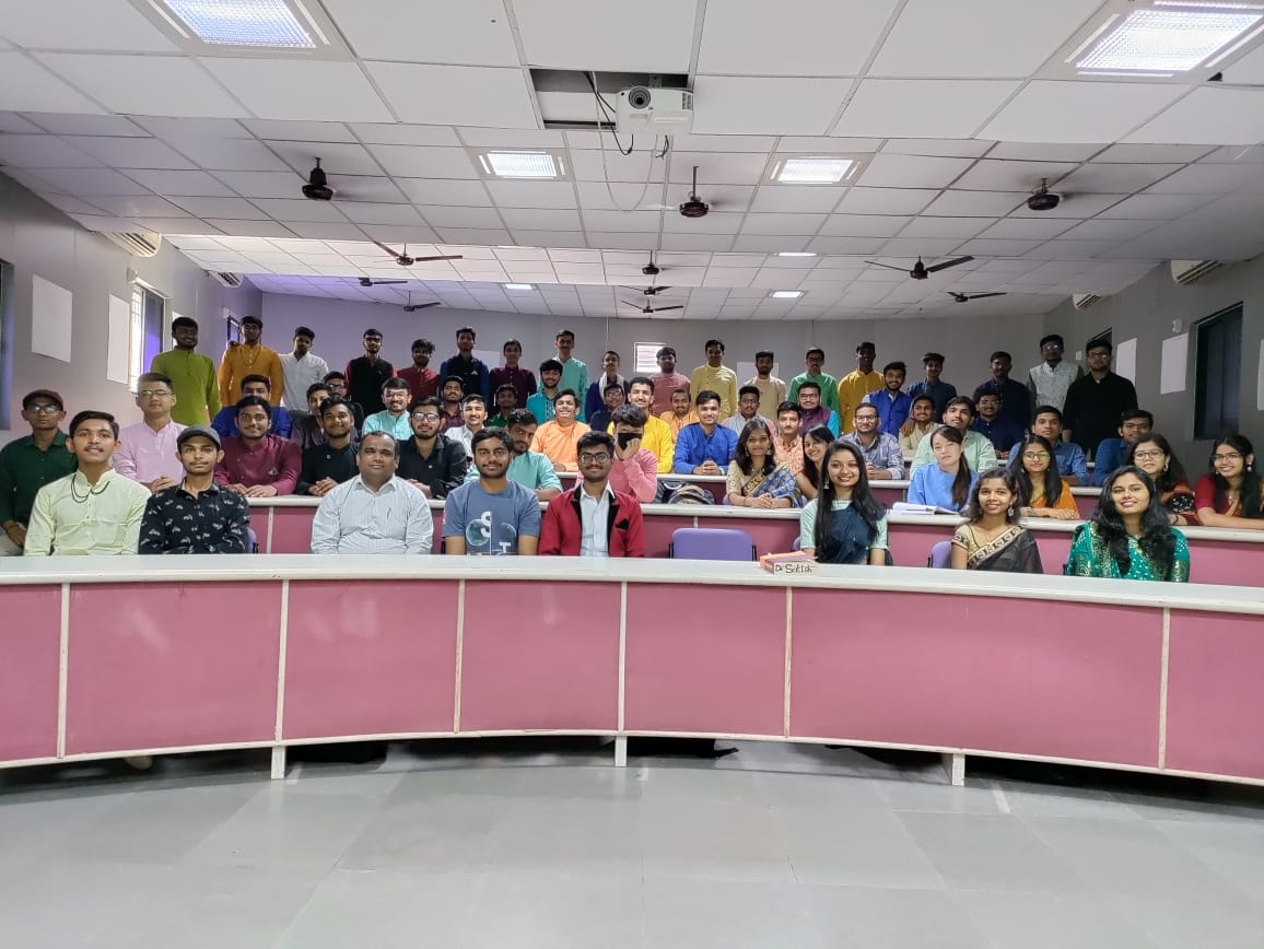 IshaBipinbhai's tweet photo. #familysince61
 #anand
#smccollegeofdairyscience https://t.co/LDumkvvmRy