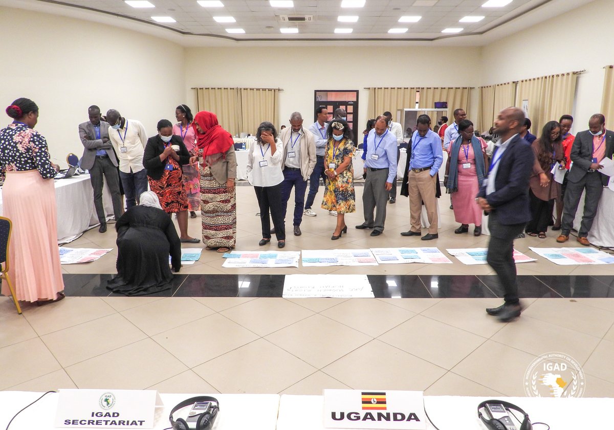 IGADLGP's tweet photo. As part of the Gender Mainstreaming in Land Administration, Training of Trainers workshop, Participants from #IGAD MS 🇩🇯🇪🇹🇰🇪🇸🇴🇸🇸🇸🇩🇺🇬 take part in activities on Understanding Gender, Norms and Power and how they impact on Land tenure security for all.
@SweinEthiopia 
@IGADLGP https://t.co/eVNrV8Crwt