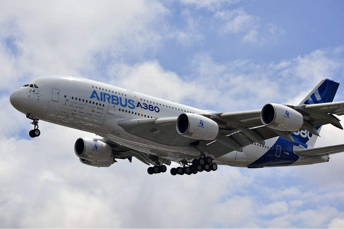 An Airbus A380 has completed a three hour flight powered primarily by cooking oil, the aerospace firm has announced.
👇✈️
bit.ly/3wHseXr 

#SustainableFlight #Aviation #Aerospace #CleanTech
