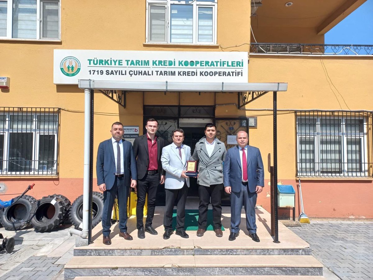2021 Yılı Ortak Kaza Sigortası üretiminde Türkiye İkincisi olan 1719 Sayılı Çuhalı 
Tarım Kredi Kooperatifine plaketi Bölge Müdürümüz Fırat SUNGUR tarafından takdim edildi.
