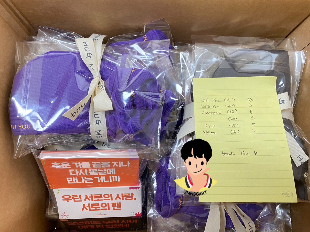 jiminsols's tweet photo. #gochieupdates | mini with you & armyst hoodies ♡
first batch (las vegas batch) is already in transit to the ph! praying for the ems gods to be kind and have them arrive with enough time for me to do local shipments ☺︎ shipping will start as soon as they arrive in the ph! https://t.co/cpRTFvFoib