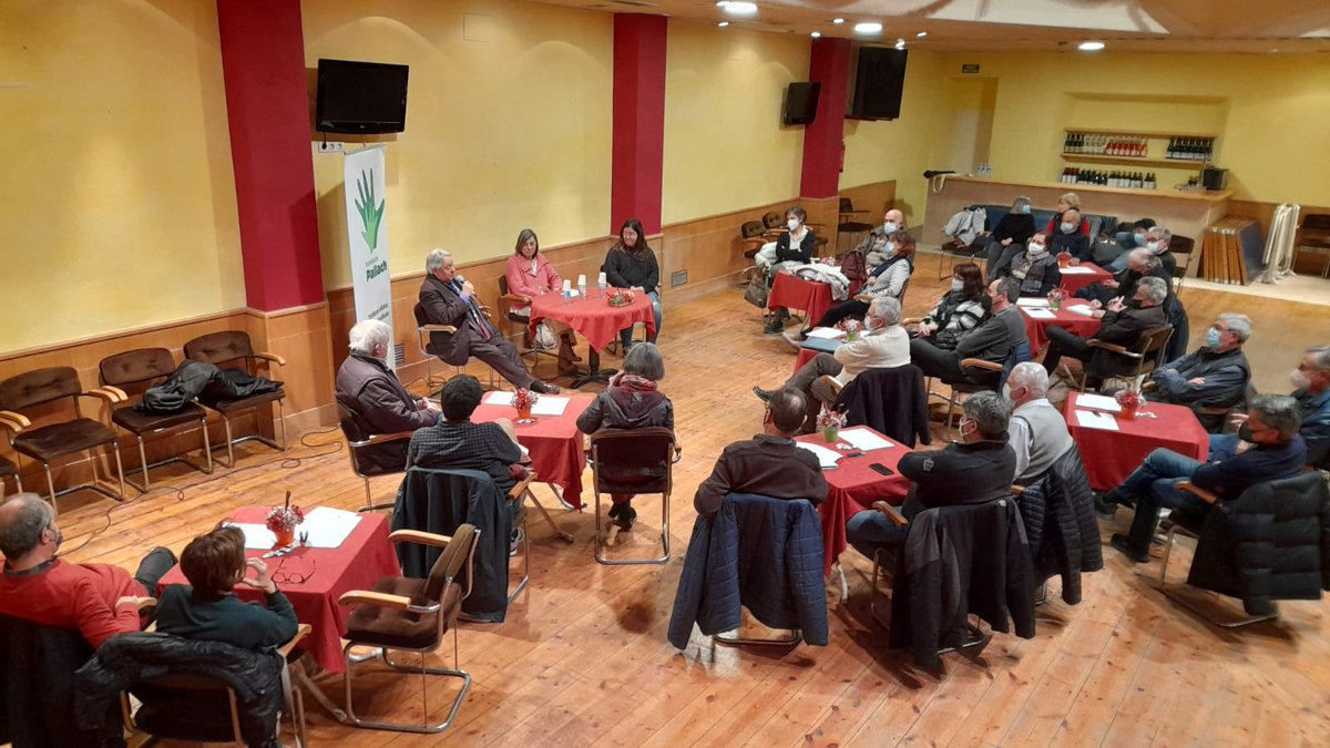 fundaciopallach's tweet photo. Darrer dilluns de les VII Tertúlies Pallach, amb Joan Xicoira. Actiu per naturalesa i Marta Bussot. Pastissera autodidacta.   Palafrugell 28-03-2022 https://t.co/MwFWUNmgV6