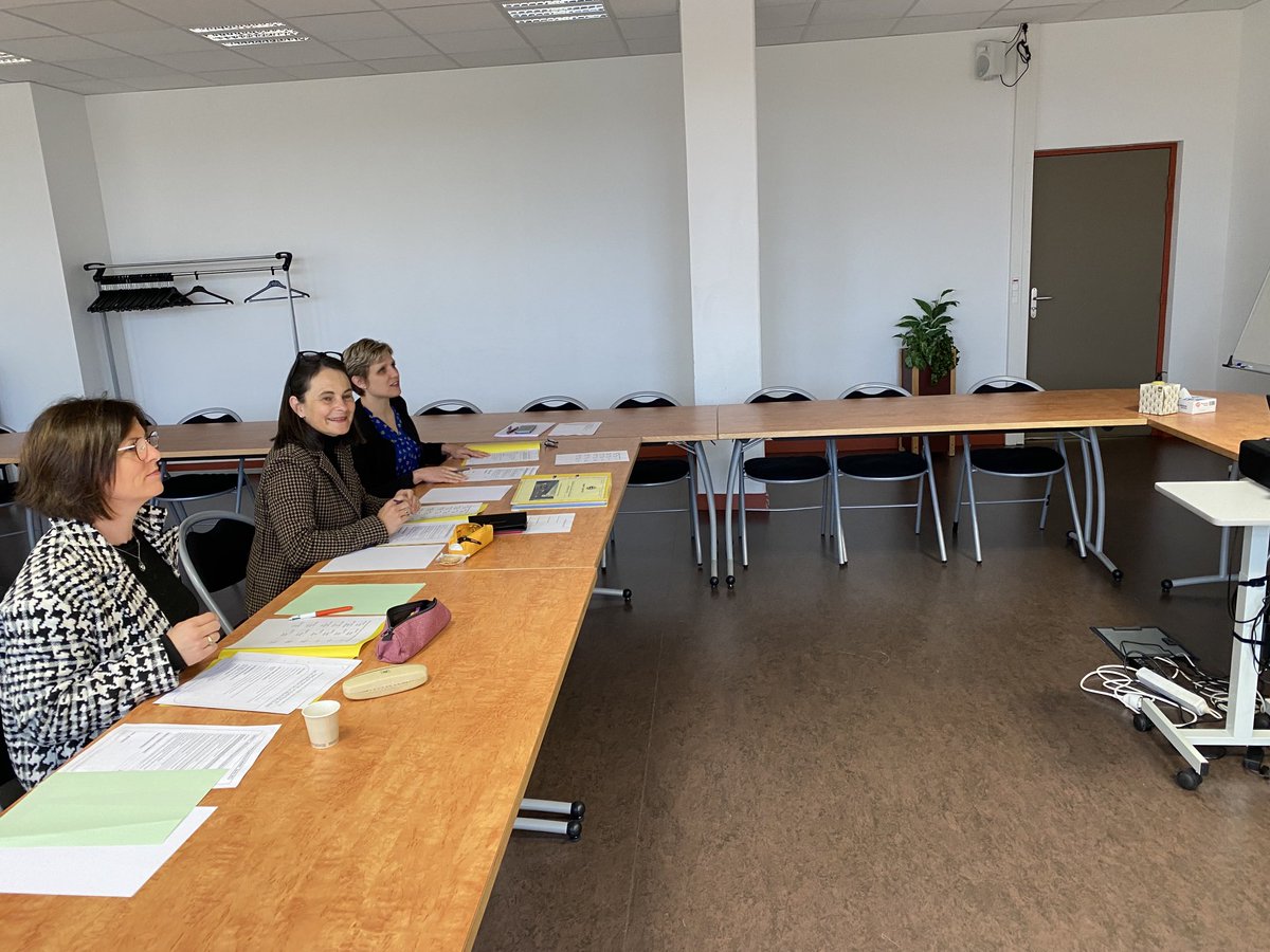 CHAUVEAUPascal1's tweet photo. Mise en place du jury pour la dernière phase de nos Traam et des cordées de la réussite au sein du lycée Jean Monnet ⁦@ac_normandie⁩ ⁦@RegionNormandie⁩ https://t.co/AUcOr5A0Jw