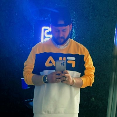LENYLOW247's tweet photo. #NuevaFotoDePerfil https://t.co/HtwOJhIKVr