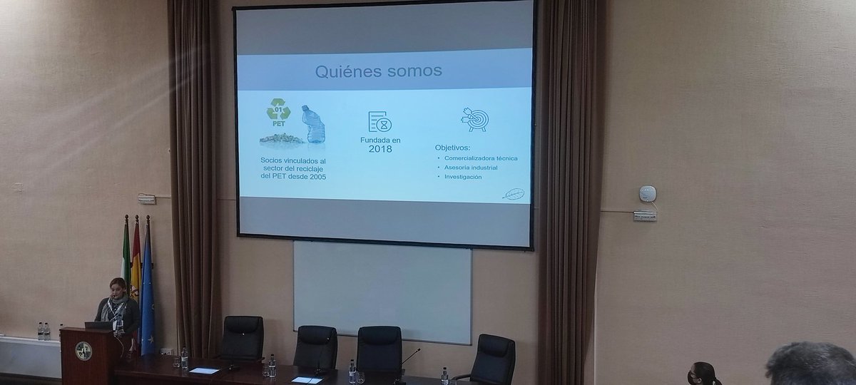 agustin_san_lop's tweet image. Finalistas a los premios #EmprendeXXI Extremadura @EmprendeXXI_. #efficae #cognitiveData #ilexgreen