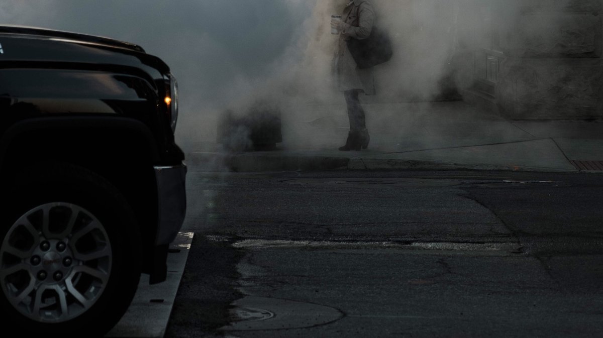 EU har en övertro på hur snabbt gasberoendet kan minskas. Importstopp av metaller gynnar Kina. Sänkt bensinskatt slår mot fattiga länder. Dyrare mat drabbar Sverige minst. Forskare om hur kriget i #Ukraina påverkar tillgången på energi, metaller och mat bit.ly/3qLTtfI