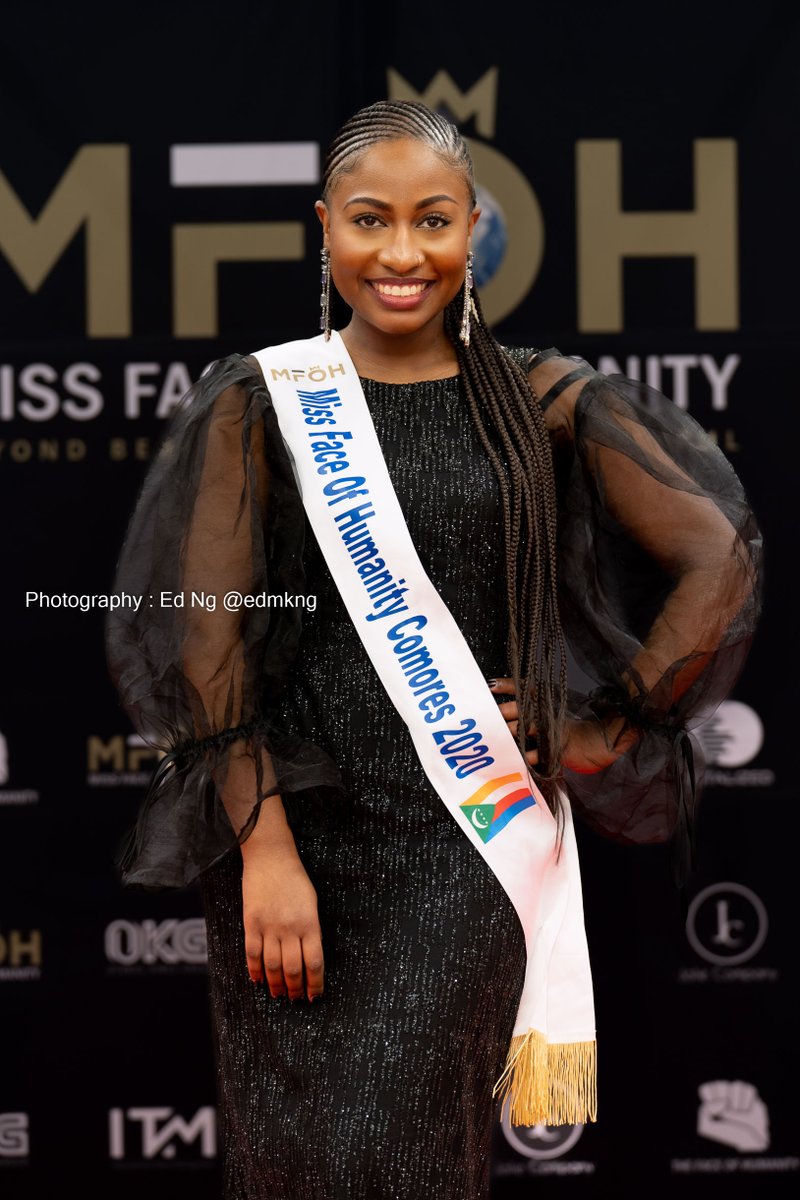 HumanityMiss's tweet photo. Miss Face of Humanity Comores at Red Carpet
#BeyondBeautiful
#BeyondPowerful 
#Missfaceofhumanitynft https://t.co/iuWwlVtnbQ