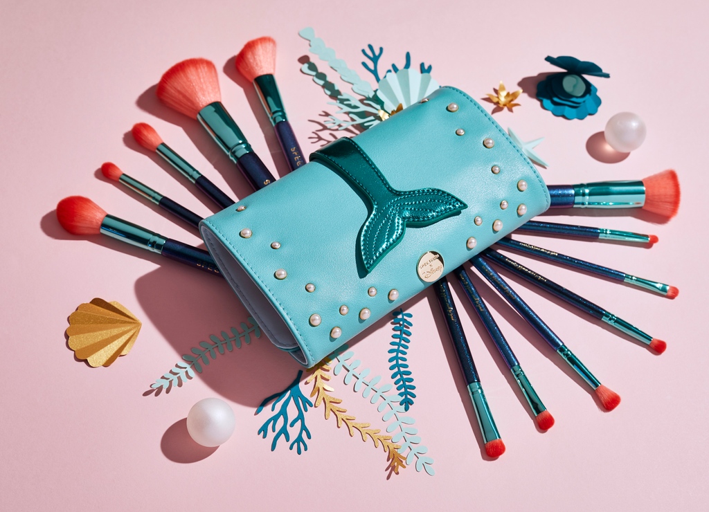 Spectrumbrushes's tweet photo. 🌟A MERMAZING 30% OFF🌟 Life is the bubbles, under the sea 🌊 our dreamy #DisneyxSpectrum Ariel and Ursula Brush Set and Rolls are now 30% OFF for today only! 🐚 🧜🏽♀️
NOW £55.99 💗 Offer ends 30/03 8am BST ⏰
https://t.co/QbwIj7rIGl https://t.co/4ZtcD5znTW