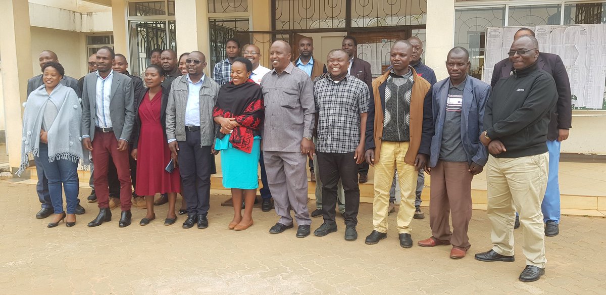 Impressed on #kilolo DC  get realized the efforts made by <a href="/ClintonFdn/">Clinton Foundation</a> organizing seed producers to form  seed producing groups. This marks the #Sustainability of the #communitymanagedseedsupplychain. The association is now a potential members of the District council seed forum.