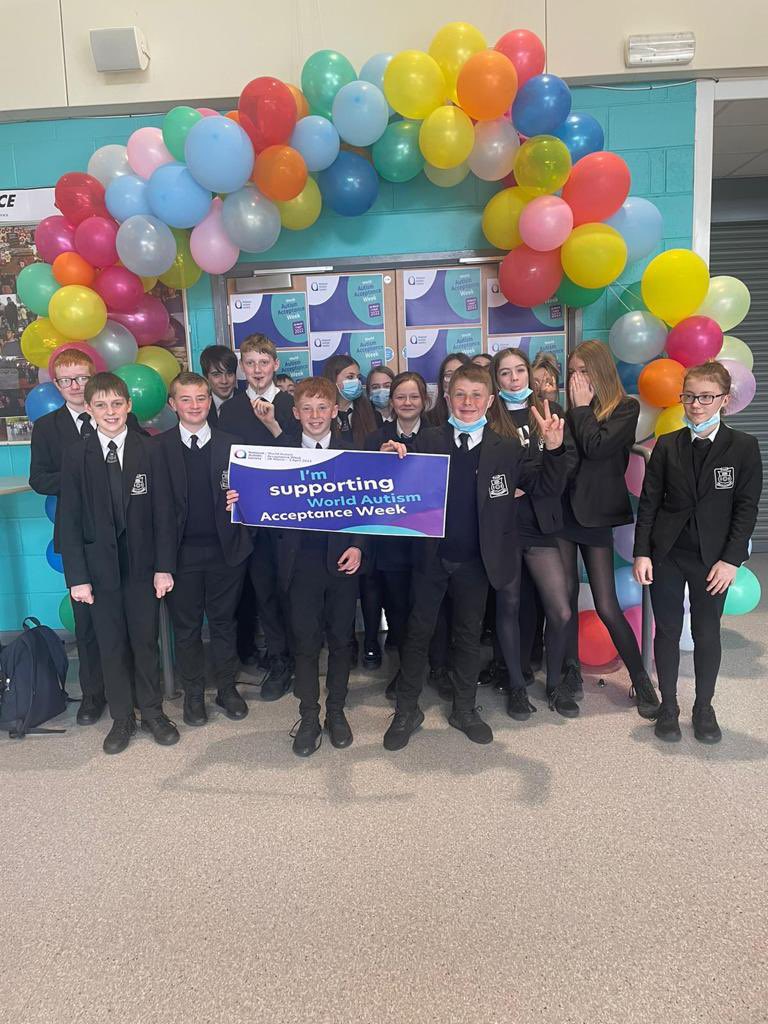 alva_asn's tweet photo. So lovely to see so many of our staff and pupils showing the support for #AutismAcceptanceWeek 🤩 https://t.co/vhoYsp9mQs