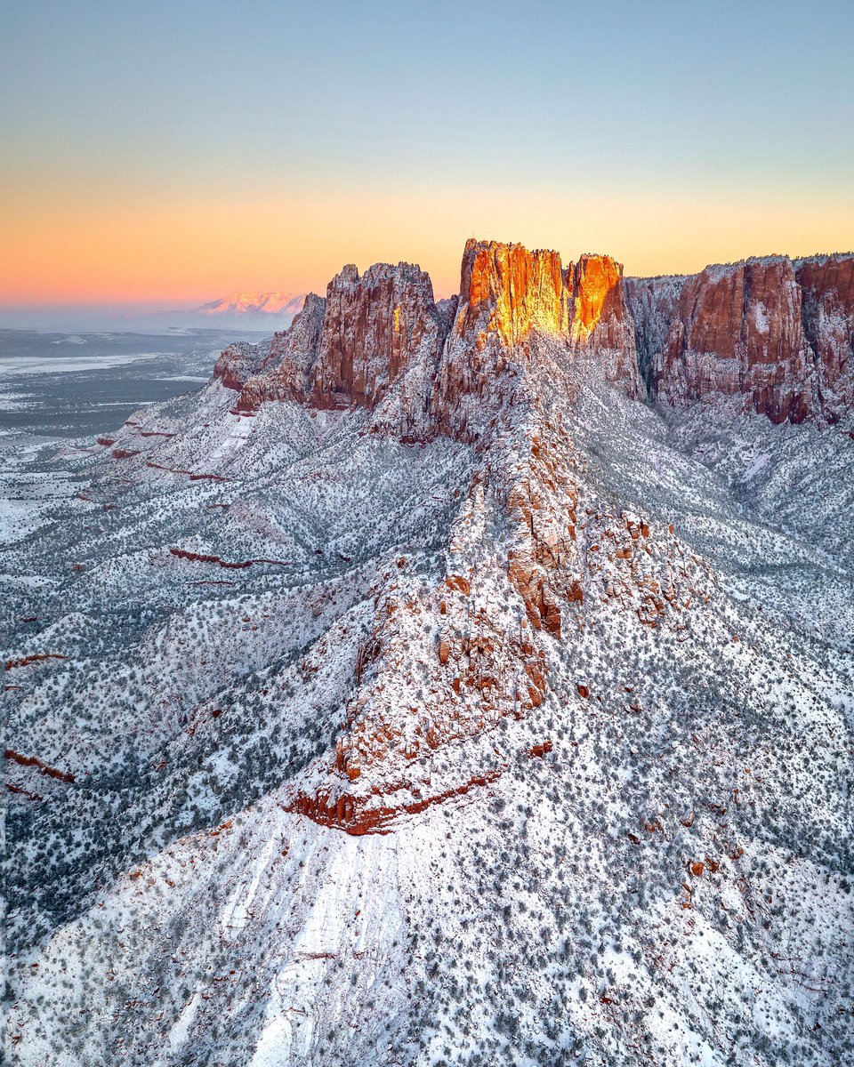 indefinite_lost's tweet photo. How crazy is Utah guys? 😍 Show me yours! 
#gm #utah #southwestusa #roadtripusa https://t.co/4S6oSOvFlv