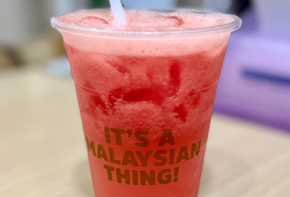 LatinVegan's tweet photo. I just had a flavorful meal @bananabro @wangsawalkmallofficial. I’m definitely coming again. #veganfoodshare #food #whatveganseat #govegan #veganism #foodie #healthy #vegano #veganfoodie #veganlifestyle #veganeats #plantbasedfood #vegancommunity #kualalumpur #malaysia #wangsawalk https://t.co/dMPpIfi1tl