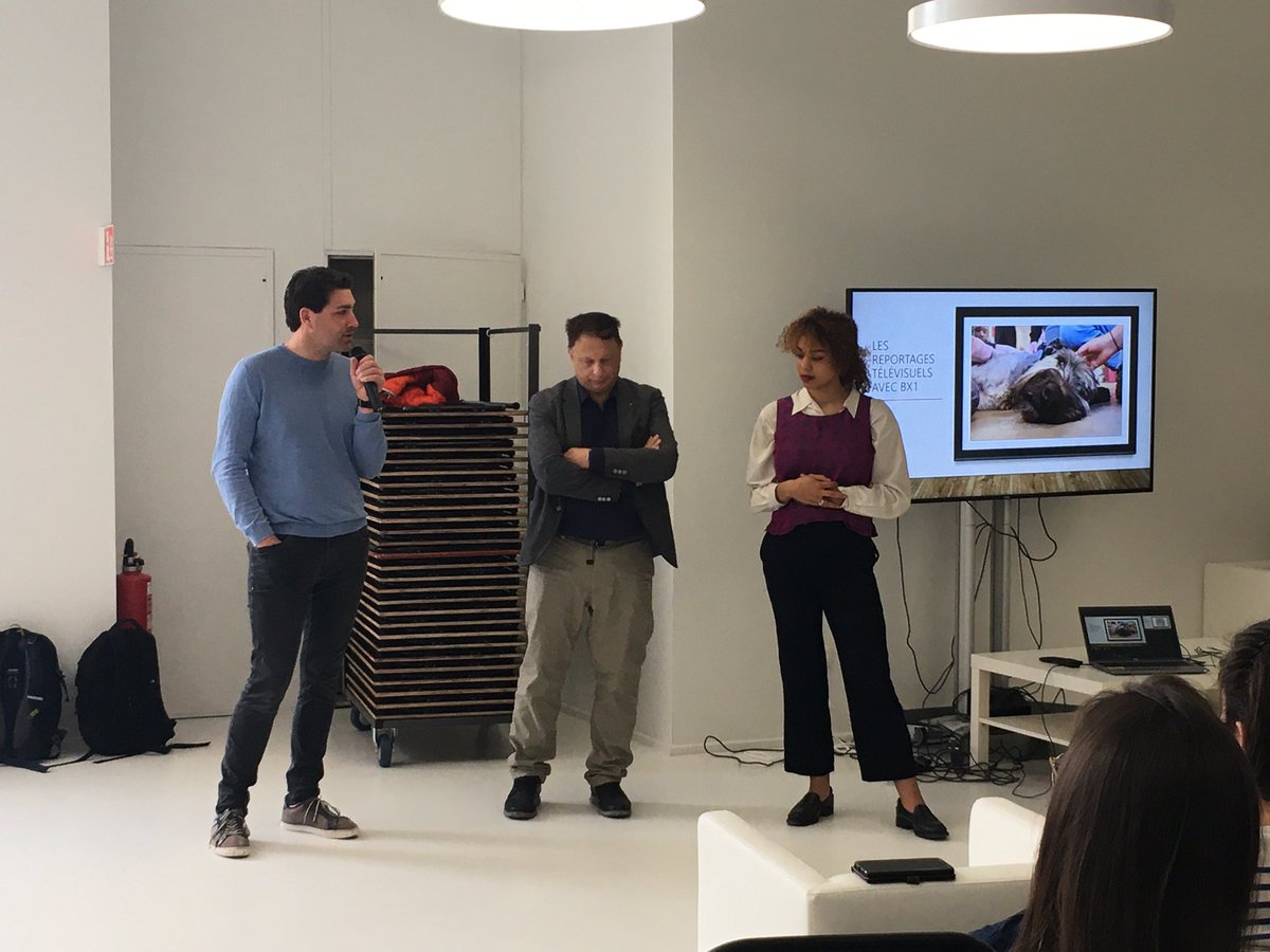 JournalismeULB's tweet photo. Ce matin, les étudiant.e.s du master @JournalismeULB présentent à la @kbrbe leurs créations éditoriales ⤵️ https://t.co/l5Y2ALVQau