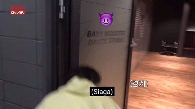 Baemon_ID's tweet photo. BABY MONSTER DANCE STUDIO ON iKON ON AIR EP. 2

#YGNGG #BaeMon #babymonster #YGFAMILY #YGEntertainment #Newgirlgroup #Debut https://t.co/lhNxhuc6Ft