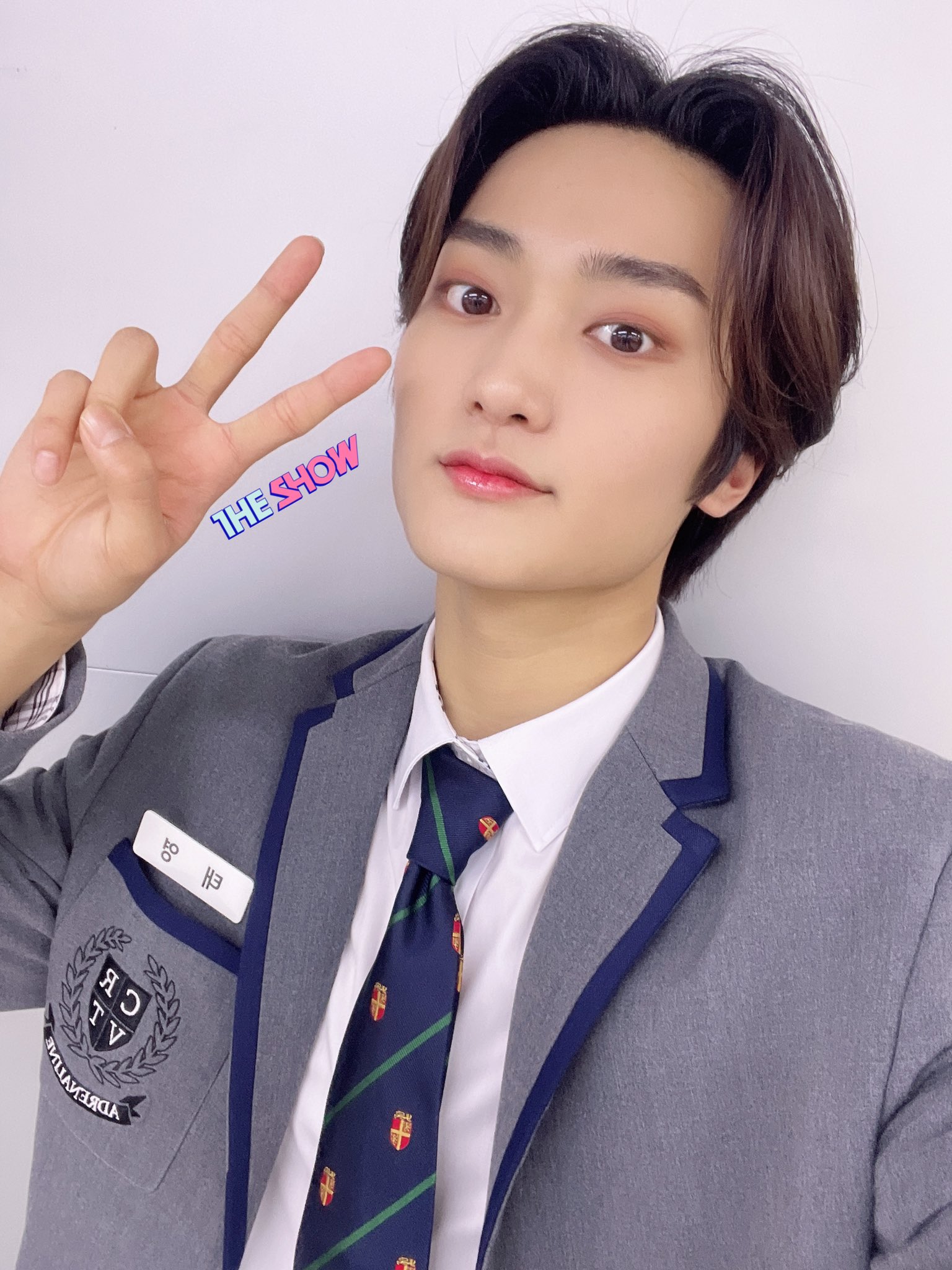 FPAX3fMaQAAsm2_?format=jpg&name=large