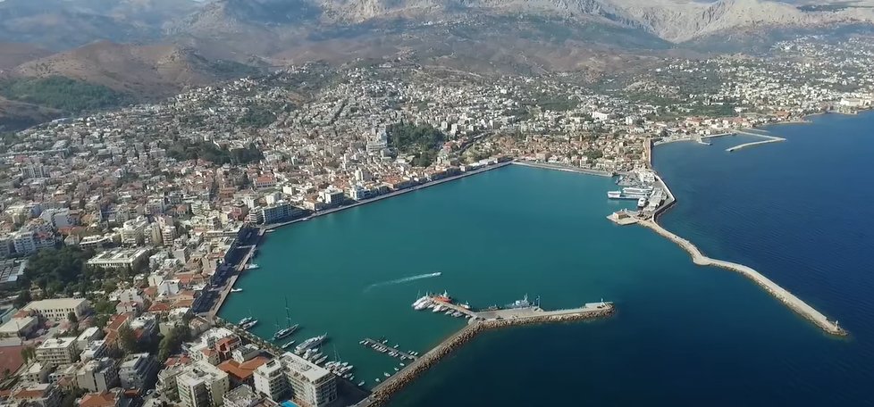 iSOL_METproject's tweet photo. 📢 @iSOL_METproject #SpringSchool
#Chios North Aegean 🇬🇷 
🗓️4-8 April

#Innovative soft #skills #maritime #education &amp; #training
🔹communication based on trust
🔹teamwork
🔹conflict resolution
🔹leadership
🔹growth mindset
🔹resilience

🔎https://t.co/WDHMFmX445
Stay tuned❗️ https://t.co/gu9jMDKGQz