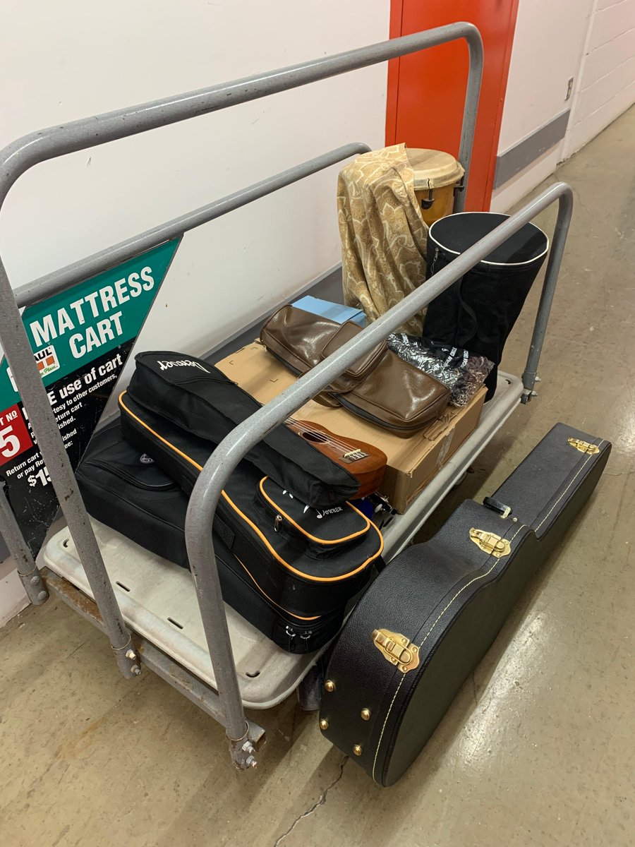 artscancircle's tweet photo. A shipment of instruments was sent this week to Chateh, Alberta for a children's workshop later in April.
#ArtsCanCircle #ArtsCanConnects #musicworkshops #IndigenousYouth https://t.co/BJtsXPGZGP