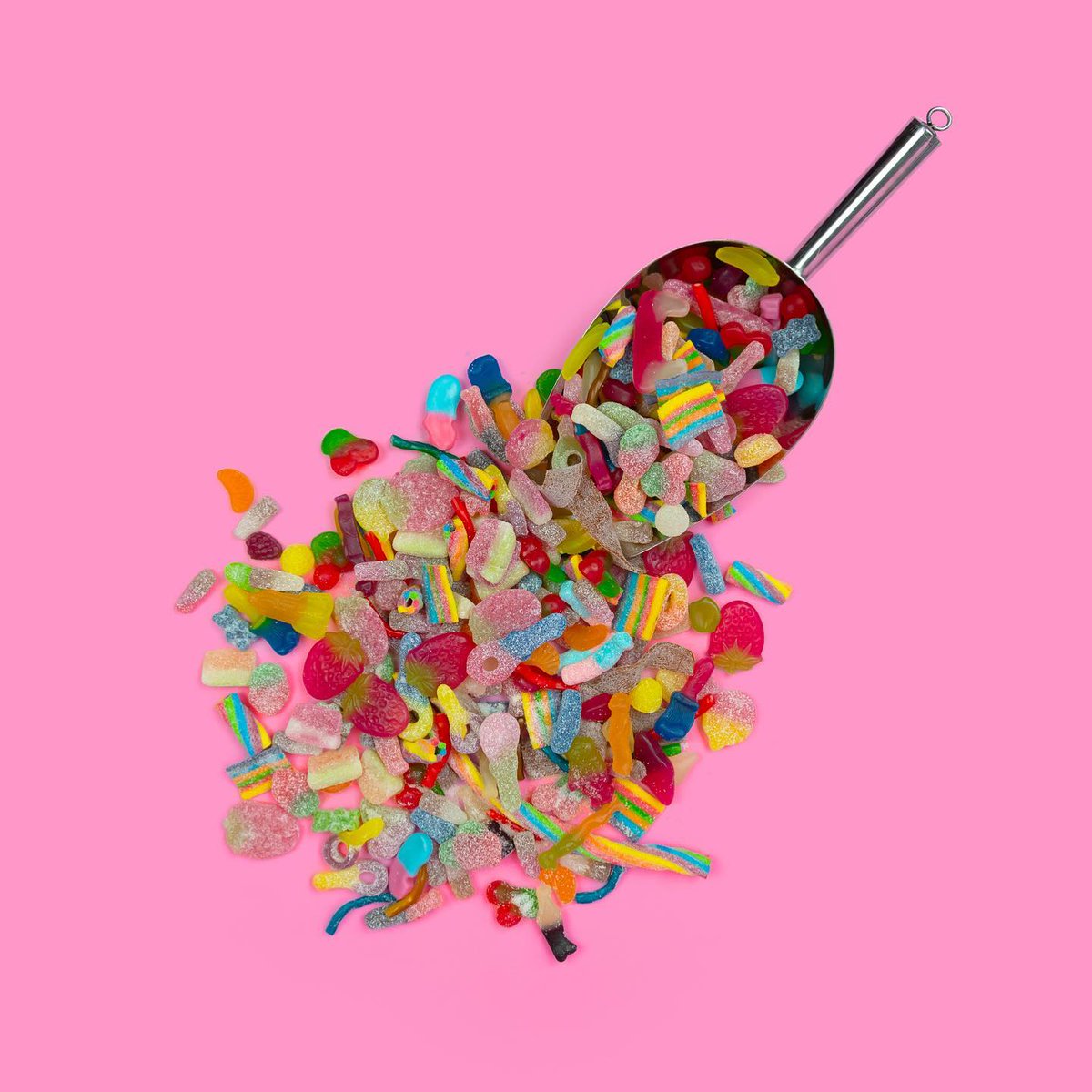 🍭🍬GIMME THE SWEETS!! 🍭🍬
@VeganAllSorts will be selling a seriously splendid selection of sweets and candies at Vegan Nights of 5th May... Don't forget your sweet tooth!

GET STUCK IN! Tickets available from vegannights.uk 💚