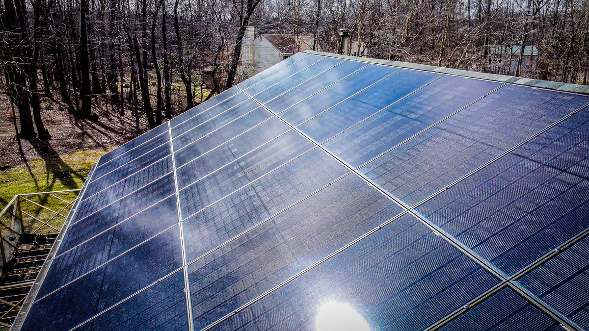 city_renewables's tweet image. In the past, switching to solar has been a big commitment. But now, you can make the switch with almost no effort at all! #solartime