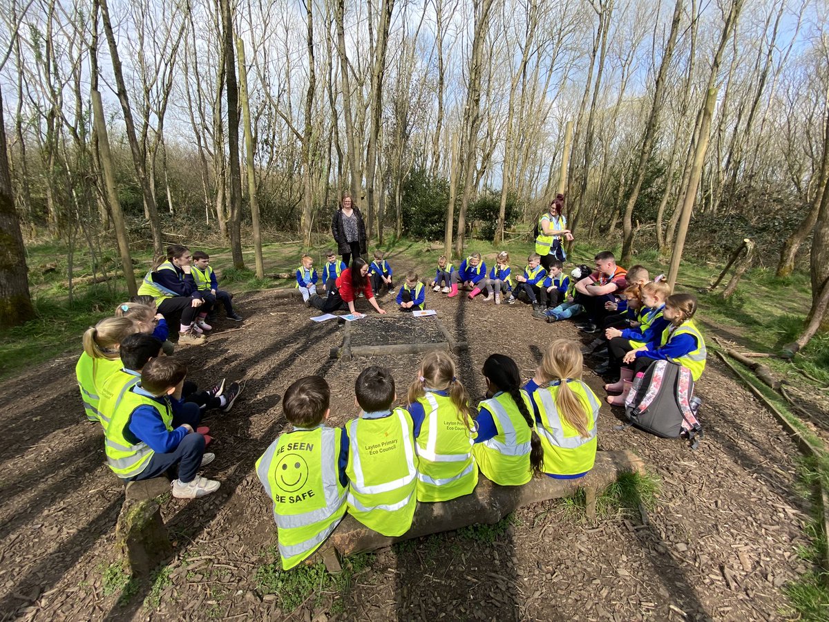 2KR had a fantastic day at Brockholes yesterday 😀! It was great to have a day out in the fresh air and we learnt all about rivers and the water cycle. 💧🌲