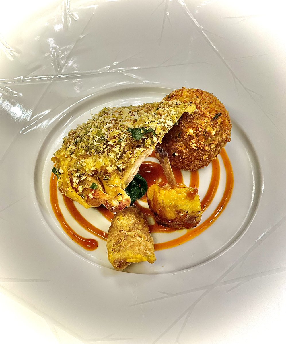 Texture of chicken crackling