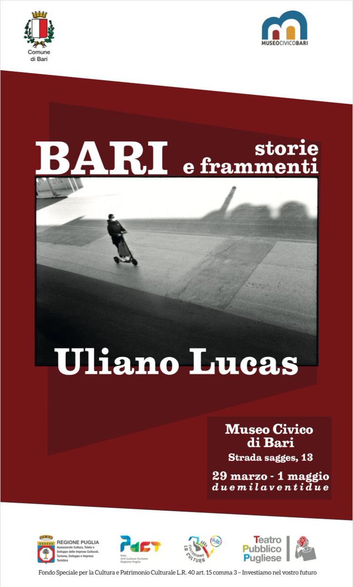 “Bari, storie e frammenti”
70 scatti in bianco e nero del fotoreporter italiano Uliano Lucas mostrano il suo lungo legame intimo con la città. 
In mostra al Museo Civico fino a domenica 1 maggio.
