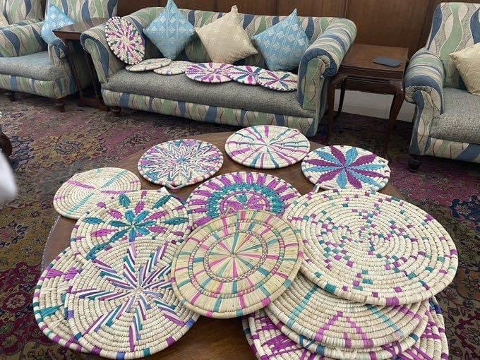 SamRaja21700228's tweet photo. The grass mats made by the women of SHG of Distt Reasi Jammu and Kashmir under UMEED JKRLM.
Tea Coasters from traditional #Binna making art & look at their innovation.
Plz
Support such efforts by buying these products , Hospitality & Protocol Deptt #VocalForLocal https://t.co/2BbPDidgRP