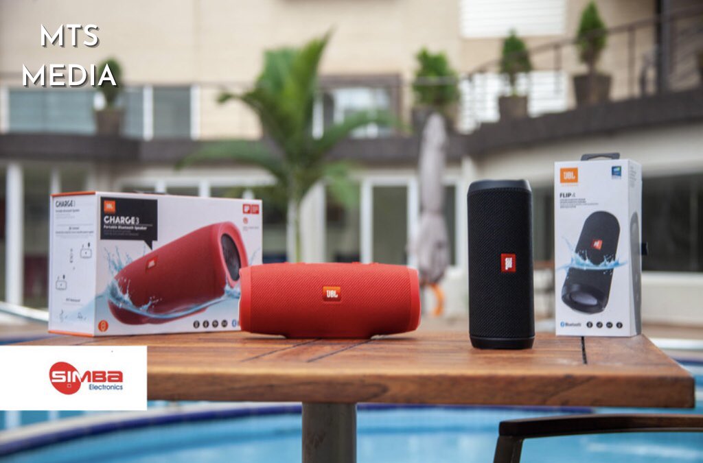 MTSMediaUg's tweet photo. A taste of our product shots.

Shot by @adriantevin 
Client: Simba Telecom

#ug #uganda #uganda🇺🇬 #kampala #mts #mtsmedia #mtsmedia📸 #mtsmediaug #mtsmedialtd #photo #photography #photographer #productphotography #canon #canonafrica #canonphotography #canonphoto #Slap https://t.co/A1NPC1HUPJ