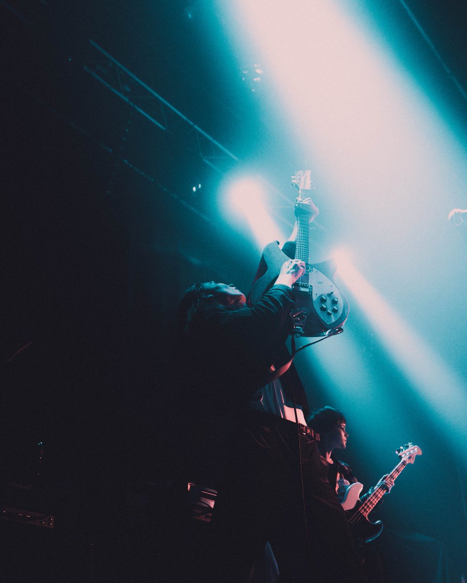 jamesatcg's tweet photo. THANK YOU EXETER! ONE OF OUR FAVOURITE SHOWS TO DATE! 

VERY GRATEFUL TO @therapyofficial FOR HAVING US OPEN FOR THEM ON THIS TOUR! 

WE'RE IN CAMBRIDGE TOMORROW! 

PHOTOS BY LUKE SHADRICK https://t.co/QsL5m8d4Cc