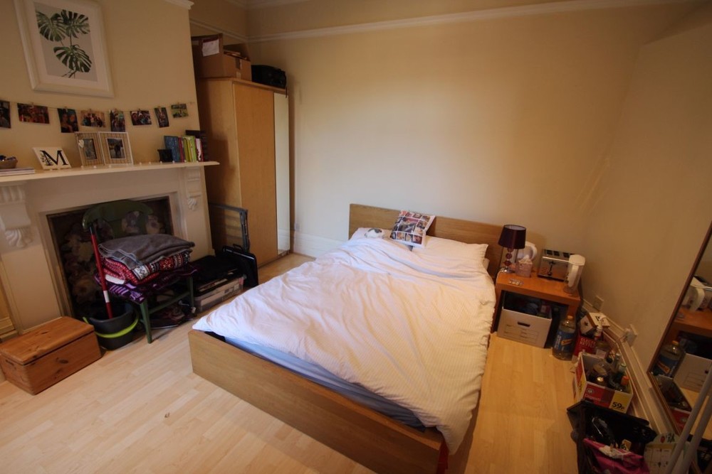 NJHLeicester's tweet photo. New Student Let: Fosse Road South, West End, Leicester, LE3 0QD. £85pppw. https://t.co/tNPgO730c1 https://t.co/Wrv7UtX65E