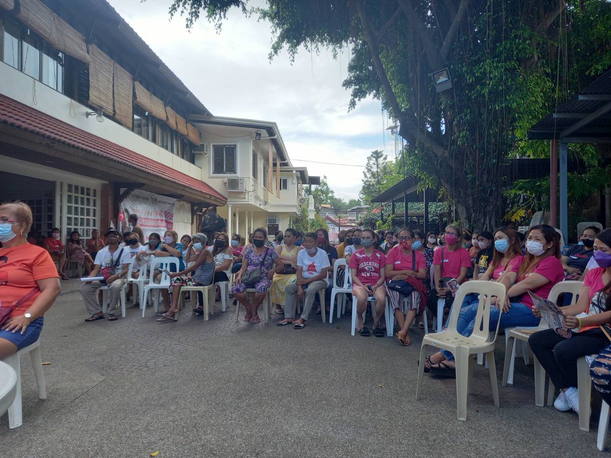 Gabriela Women's Party Laguna and Makabayan senatorial candidate Elmer 'Ka Bong' Labog attended the women's caucus in San Pedro, Laguna as part of the International Women's Month celebration in the province.

#67GabrielaPartylist
#MakabayangPagbabago2022