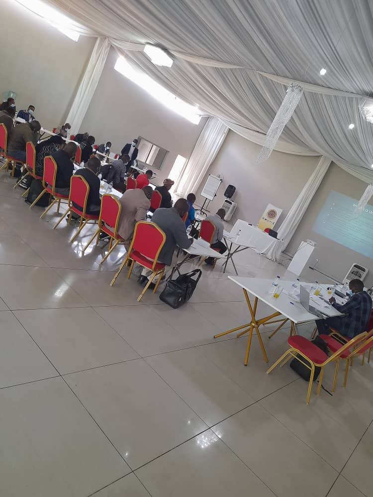 allied_council's tweet photo. HAPPENING NOW!
AHPCZ in collaboration with Zimbabwe Resilience Building Fund(ZRBF),UNDP &amp; Dan Church Aid , at a workshop to empower disaster first responders with lay counselling skills
@ZRBFZIM @UNDPZimbabwe @DanChurchAid 
AHPCZ, safeguarding the public, regulating professions.. https://t.co/i0sSfQ0nmJ