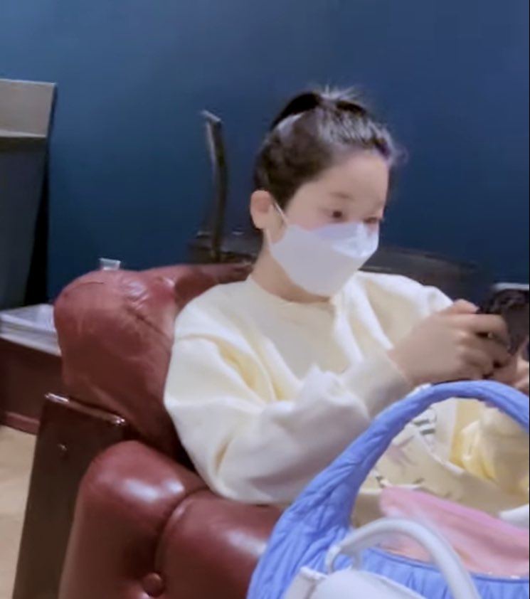 pushandpulled's tweet photo. bebe time #LDRThings 😍🥰😘🧡💖💞💕💔 https://t.co/sfljDoim7w
