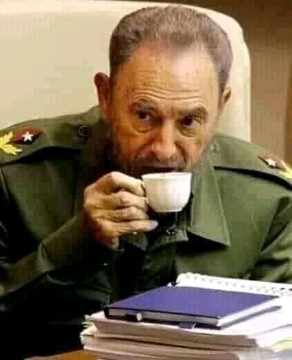 Buenos días. Si eres antimperialista eres mi hermano. Si pides el fin del bloqueo a #Cuba eres mi hermano. Si pides la paz eres mi hermano. 
#CubaVive