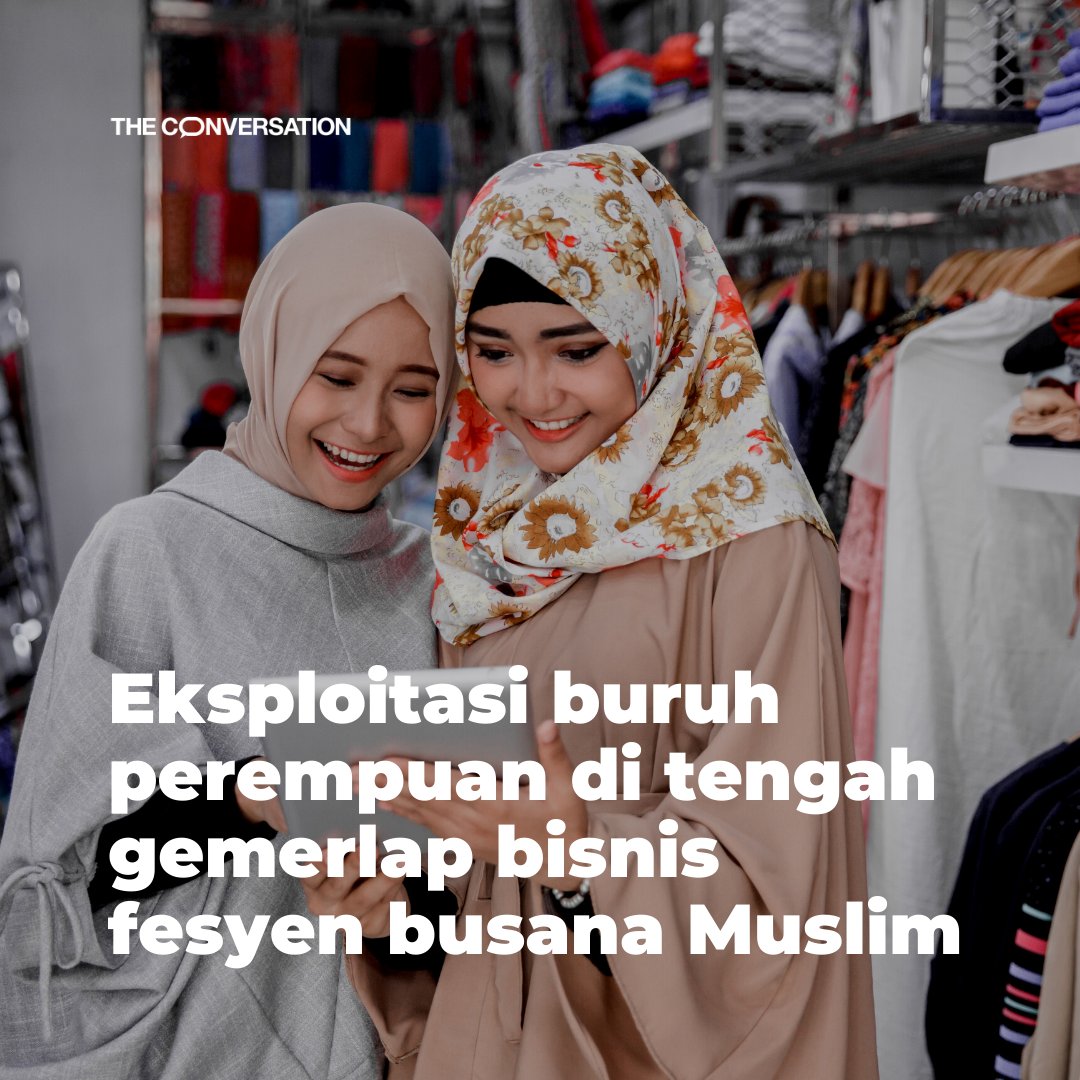 ConversationIDN's tweet photo. "Di balik desainer hebat, ada bakat luar biasa." 🤔

"Di balik desainer hebat, ada pekerja-pekerja konveksi yang tereksploitasi."😰 https://t.co/XfWhNtDTkT