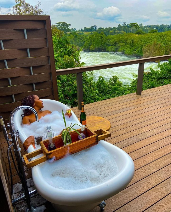 ErosTravelogue's tweet photo. Looking for an intimate getaway Destination?

Lemala Wild Waters Lodge in Kangulumira is only two hours drive from Kampala. 

For Bookings 0759046262

#EasternTravelogue https://t.co/yYimYGV3De