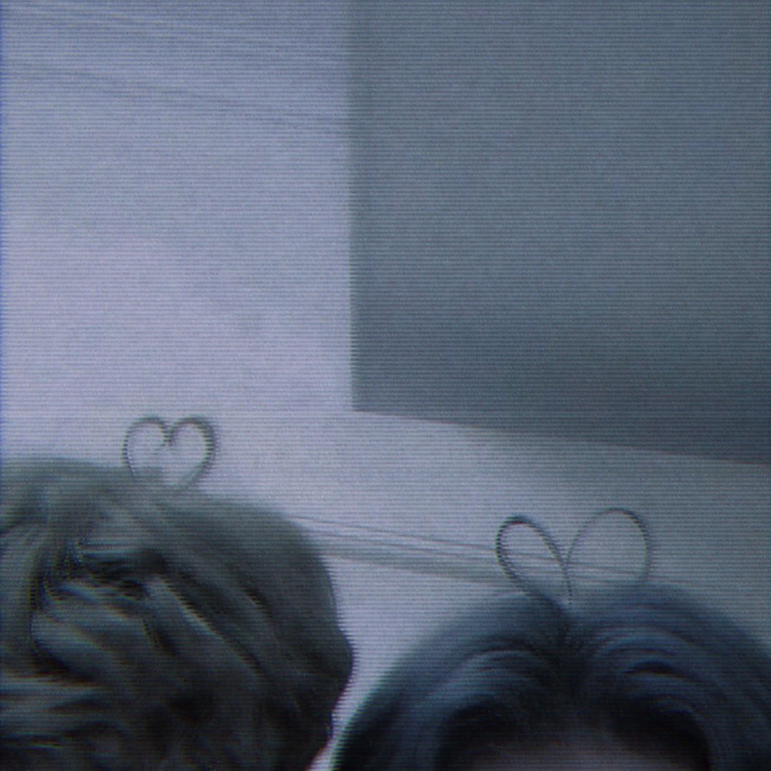 knifebId's tweet photo. ⠀ ⠀ ⠀

“be with someone who feels like home” 
                
              you are my home. https://t.co/hAyPCTLT2h