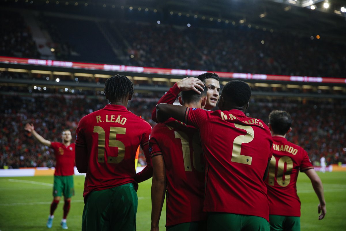 Canal_11Oficial's tweet photo. CHEGOU O DIA! 🇵🇹 TODOS JUNTOS, POR PORTUGAL! https://t.co/TKmdhFZGpB