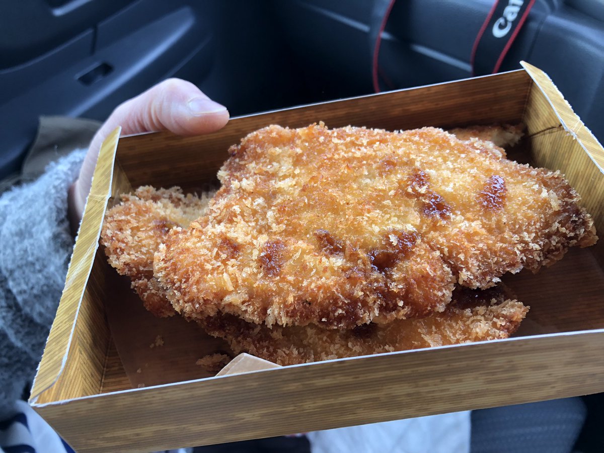 g96260779's tweet photo. #sconecoffee_r
#アールドット
行ってきました、
#tavata さん。
素敵なお店でした。
今回は、委託販売になりました。
いいご縁をいただきました。
苺とチキンカツもいただきました。
帰りに我慢てきず、車中でいただきました。
店内の写真は忘れてしまいました😭
#白河市
#田舎カフェ https://t.co/4DE0XzE5no