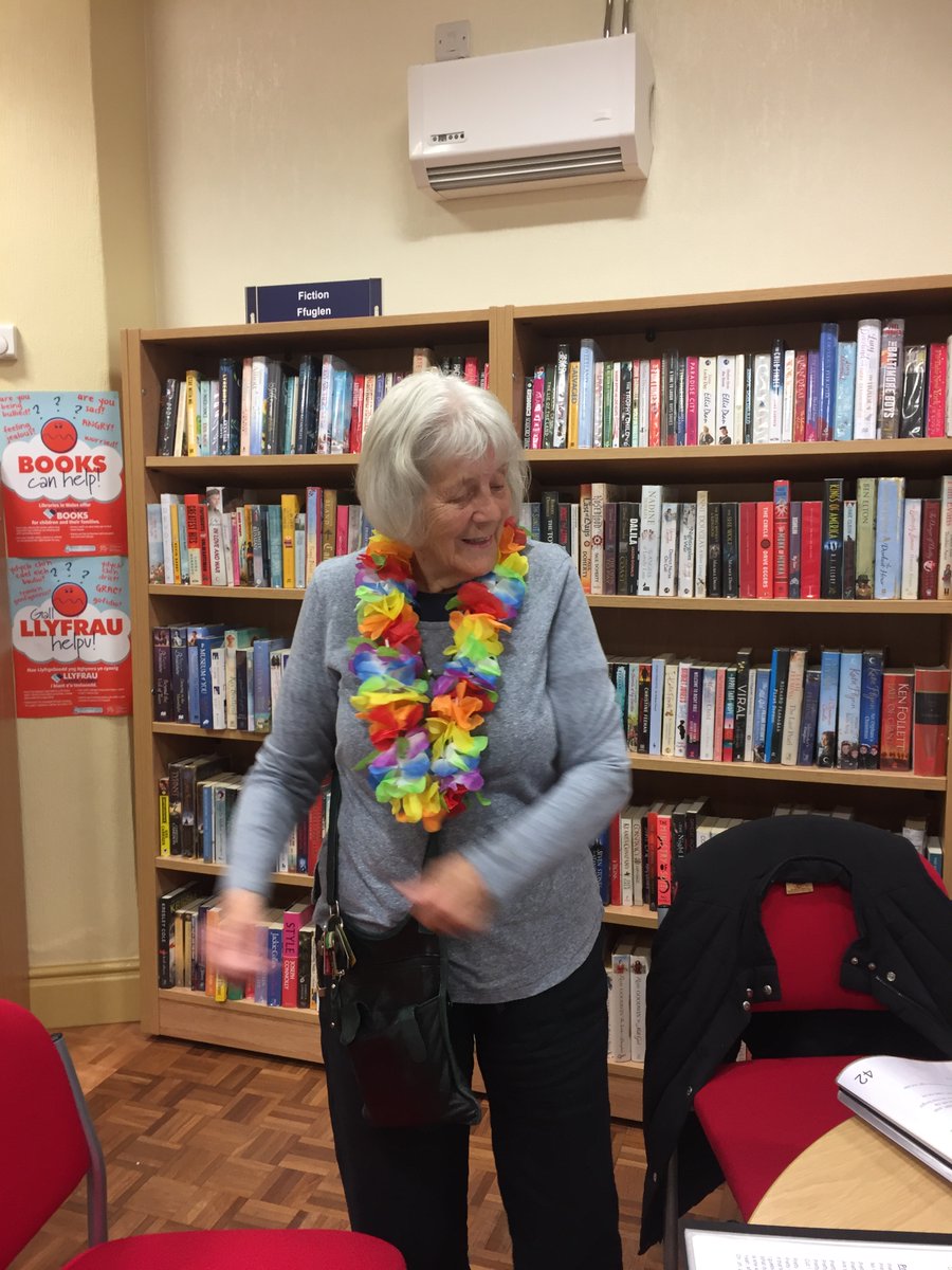 This week we are dedicating our online #SingAndSmile sessions to all the wonderful Mother's out there.

Today's songs have been picked by Rachel's mother, who loves going to a <a href="/goldiescymru/">Goldies Cymru</a> <a href="/GoldiesCharity/">Golden-Oldies</a> session. #MothersDay 
 
Join us FREE at 11am on
goldieslive.com