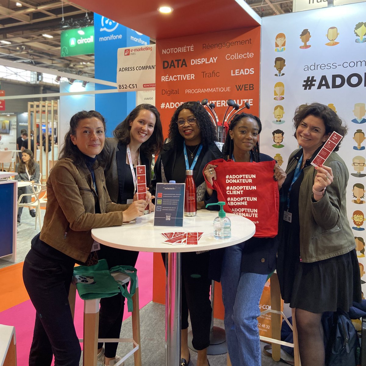 nmdata_agences's tweet image. [#EMKTP2022]
En direct du salon @EMarketingParis 2022 ! 🎬
Retrouvez Adress Company les 29, 30 et 31 mars à Porte de Versailles, stand B52-C51. #Marketing #client #Digital