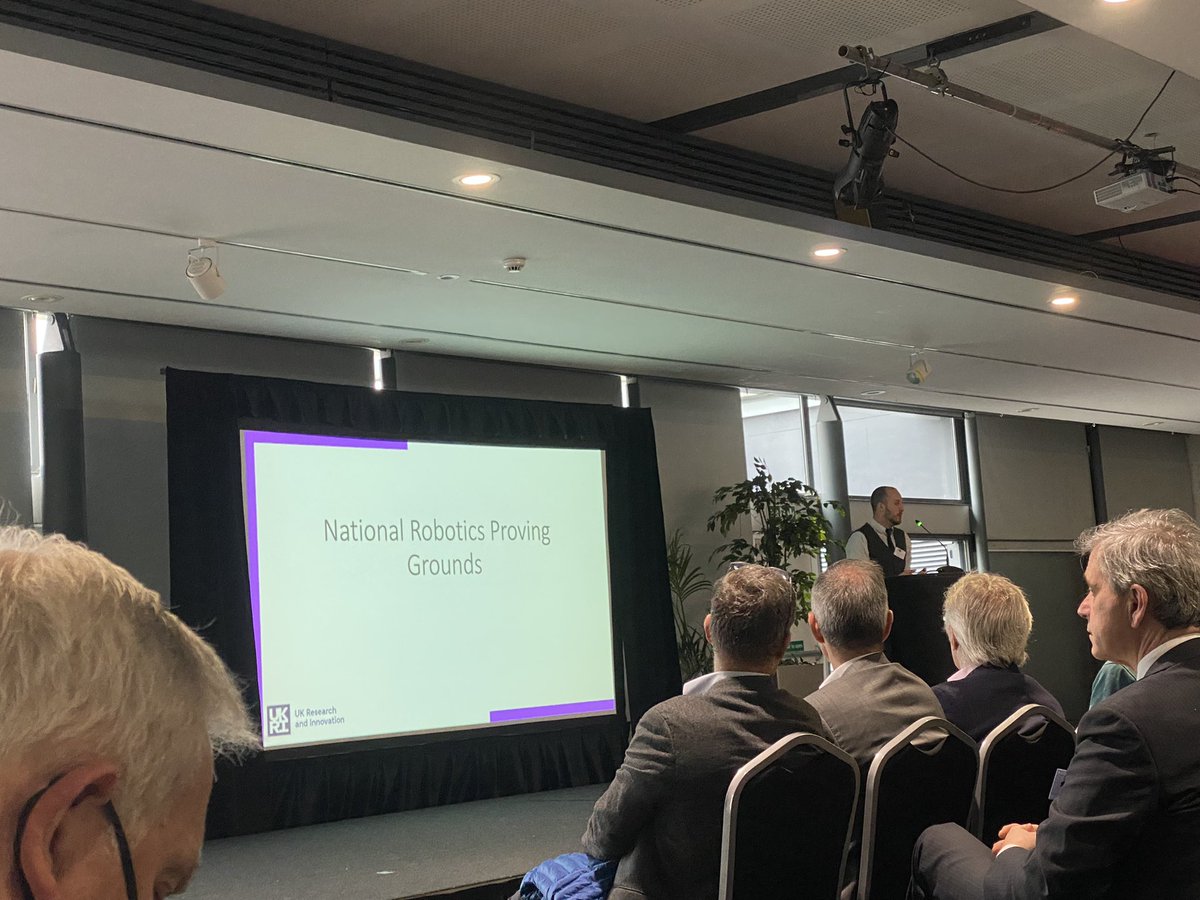 ukrgporg's tweet photo. Great to hear @mark_emerton from @innovateuk introduce work on the national robotics proving grounds as part of the #robotsforasaferworld event today. https://t.co/9oRnGpJf1y