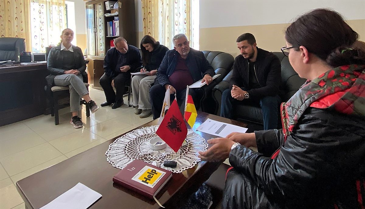 helpalbania's tweet photo. Meeting farmers & rural businesses in #Ndroq #Dajt #Shëngjergj #Zallbastar about @helpalbania small grants scheme
#supportfarmers #supportingwomen #businessgrants #entrepreneurship #economicempowerment
https://t.co/pN9maAC1f5 https://t.co/EQZIvg7s6A