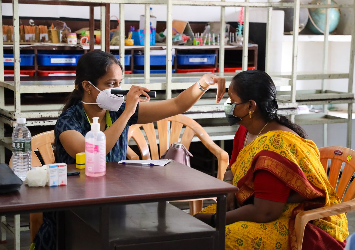 WalkarooFoundtn's tweet photo. Walkaroo Foundation, the CSR arm of Walkaroo International Pvt Ltd, in association with Aravind Eye Hospital, organized a free Eye Camp in Coimbatore. A total of 500 locals benefited with 84 of them undergoing successful free surgeries. 
with @binurajendran and @sumitrabinu https://t.co/oP1Rf7woTM